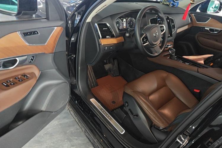 Used Volvo XC90 2020 T6 Zhiyi Luxury 7-Seater Driver Seat