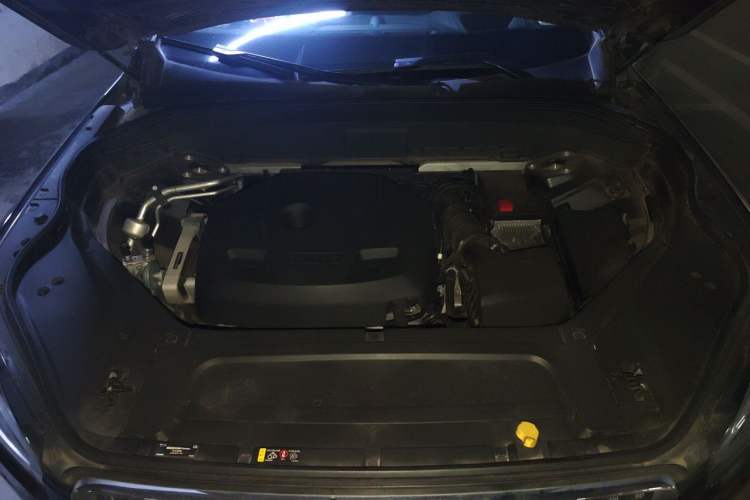 Used Volvo XC90 2020 Facelifted T6 Zhiya Luxury 7-Seater Engine Bay
