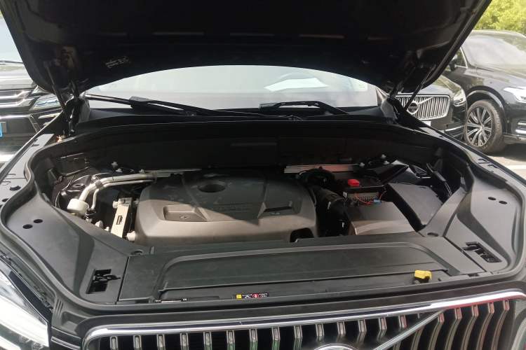 Used Volvo XC90 2020 Facelifted T6 Zhiyi Luxury 7-Seater Engine Bay