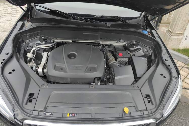 Used Volvo XC90 2020 Facelifted T6 Zhiyi Luxury 7-Seater Engine Bay