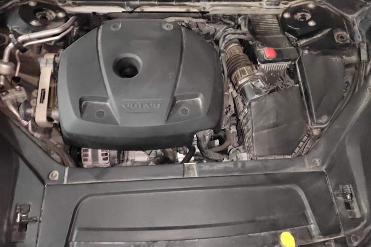 Used Volvo XC90 2020 Facelifted T6 Zhiyi Luxury 7-Seater Engine Bay