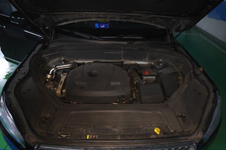 Used Volvo XC90 2020 T6 Zhiyi Luxury 7-Seater Engine Bay