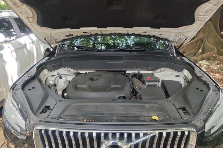 Used Volvo XC90 2020 T6 Zhiyi Luxury 7-Seater Engine Bay