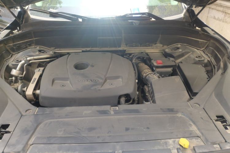 Used Volvo XC90 2020 T6 Zhiyi Luxury 7-Seater Engine Bay