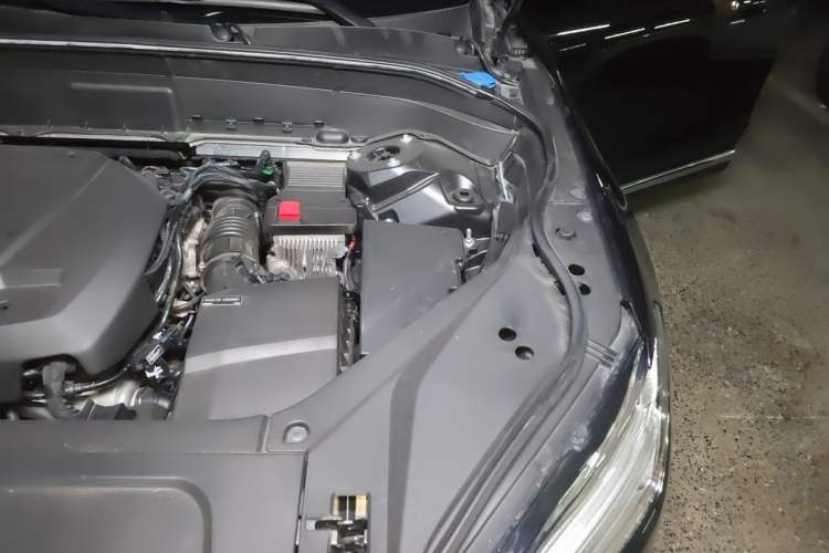 Used Volvo XC90 2020 Facelifted T6 Zhiyi Luxury 7-Seater Engine Bay Left