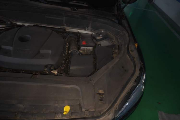 Used Volvo XC90 2020 T6 Zhiyi Luxury 7-Seater Engine Bay Left