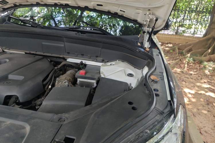Used Volvo XC90 2020 T6 Zhiyi Luxury 7-Seater Engine Bay Left