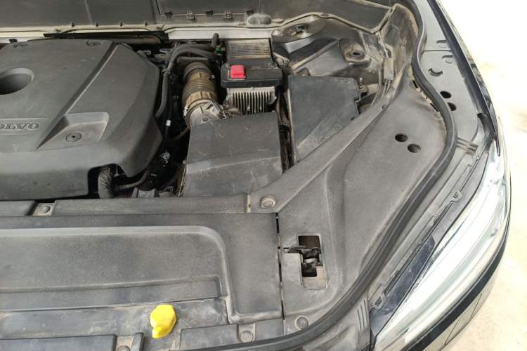 Used Volvo XC90 2020 T6 Zhiyi Luxury 7-Seater Engine Bay Left