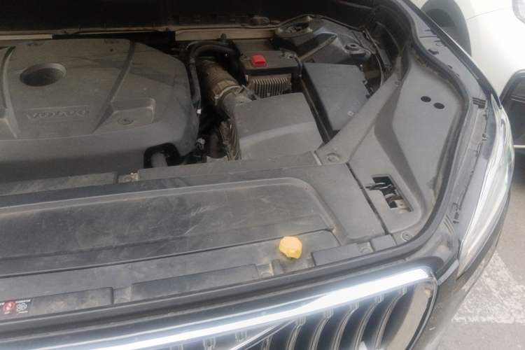 Used Volvo XC90 2020 T6 Zhiyi Luxury 7-Seater Engine Bay Left