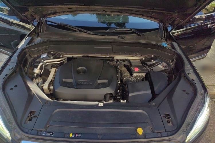 Used Volvo XC90 2020 T6 Zhiyi Luxury 7-Seater Engine Bay