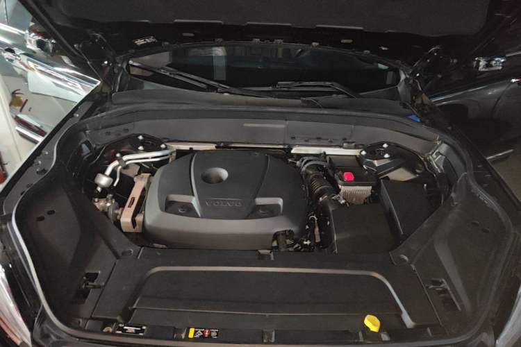 Used Volvo XC90 2020 Facelifted T6 Zhiyi Luxury 7-Seater Engine Bay