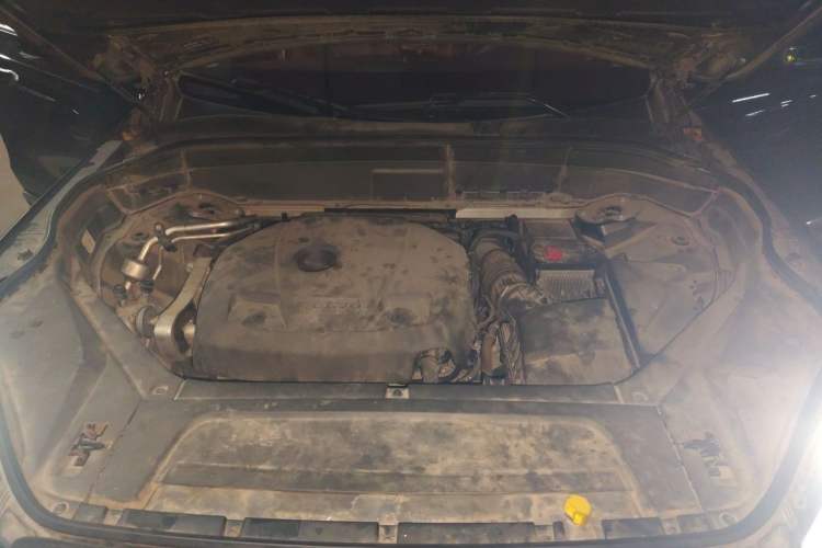Used Volvo XC90 2020 T6 Zhiyi Luxury 7-Seater Engine Bay