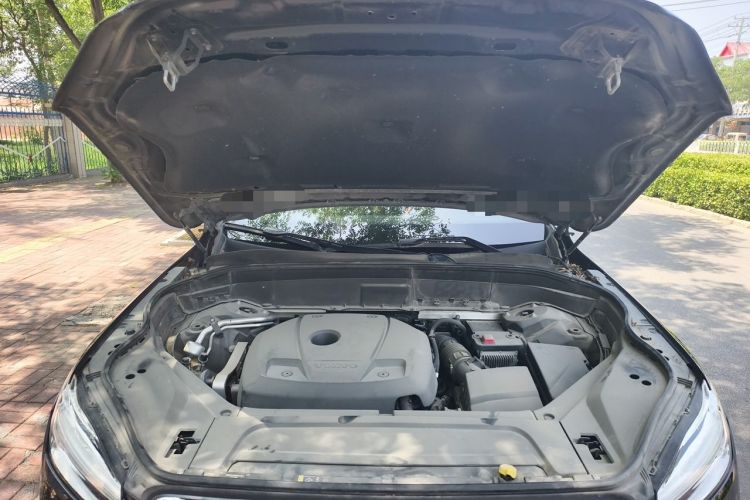 Used Volvo XC90 2020 Facelifted T6 Zhiyi Luxury 7-Seater Engine Bay