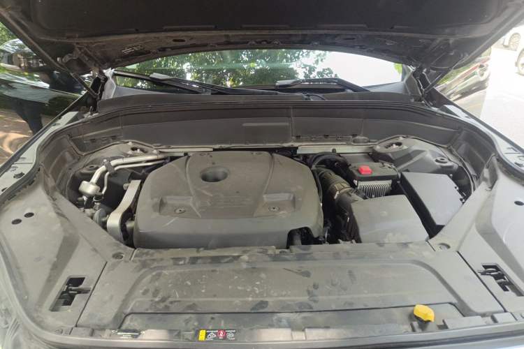 Used Volvo XC90 2020 Facelifted T6 Zhiya Luxury 7-Seater Engine Bay