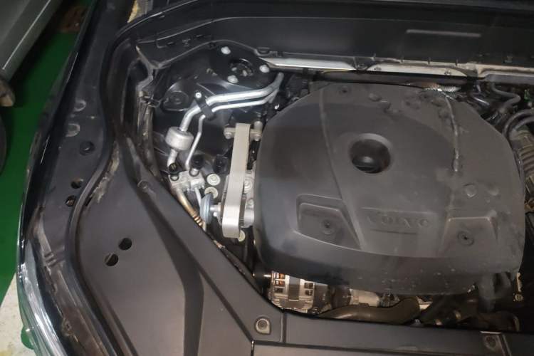 Used Volvo XC90 2020 Facelifted T6 Zhiyi Luxury 7-Seater Engine Bay Right