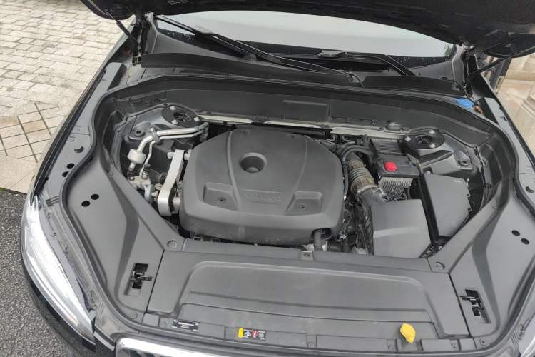 Used Volvo XC90 2020 Facelifted T6 Zhiyi Luxury 7-Seater Engine Bay Right