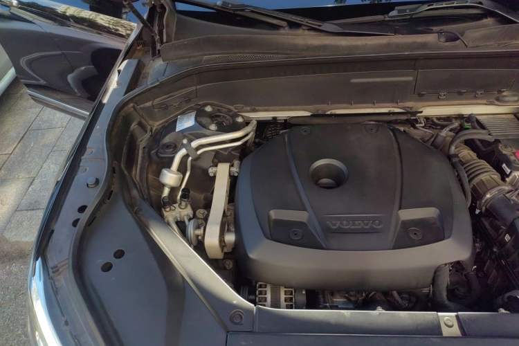 Used Volvo XC90 2020 T6 Zhiyi Luxury 7-Seater Engine Bay Right