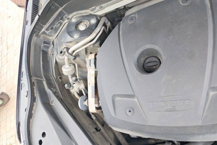 Used Volvo XC90 2020 T6 Zhiya Luxury 7-Seater Engine Bay Right