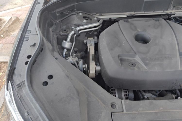 Used Volvo XC90 2020 T6 Zhiyi Luxury 7-Seater Engine Bay Right