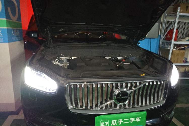 Used Volvo XC90 2020 T6 Zhiya Luxury 7-Seater Engine Bay Right