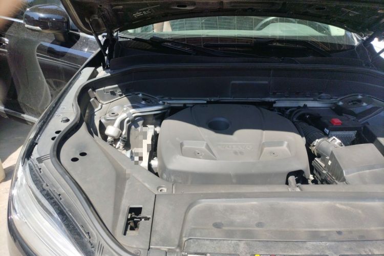 Used Volvo XC90 2020 T6 Zhiyi Luxury 7-Seater Engine Bay Right