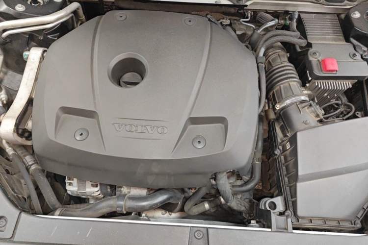 Used Volvo XC90 2020 T6 Zhiyi Luxury 7-Seater Engine Bay