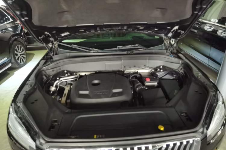 Used Volvo XC90 2020 T6 Zhiya Luxury 7-Seater Engine Bay