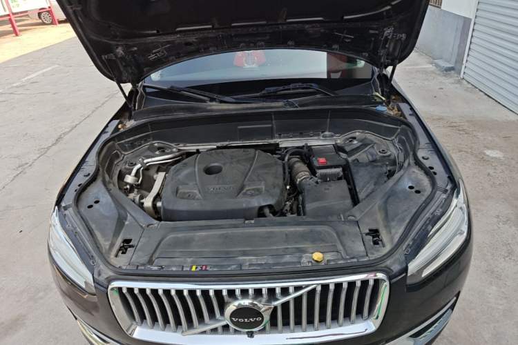 Used Volvo XC90 2020 Facelifted T6 Zhiyi Luxury 7-Seater Engine Bay