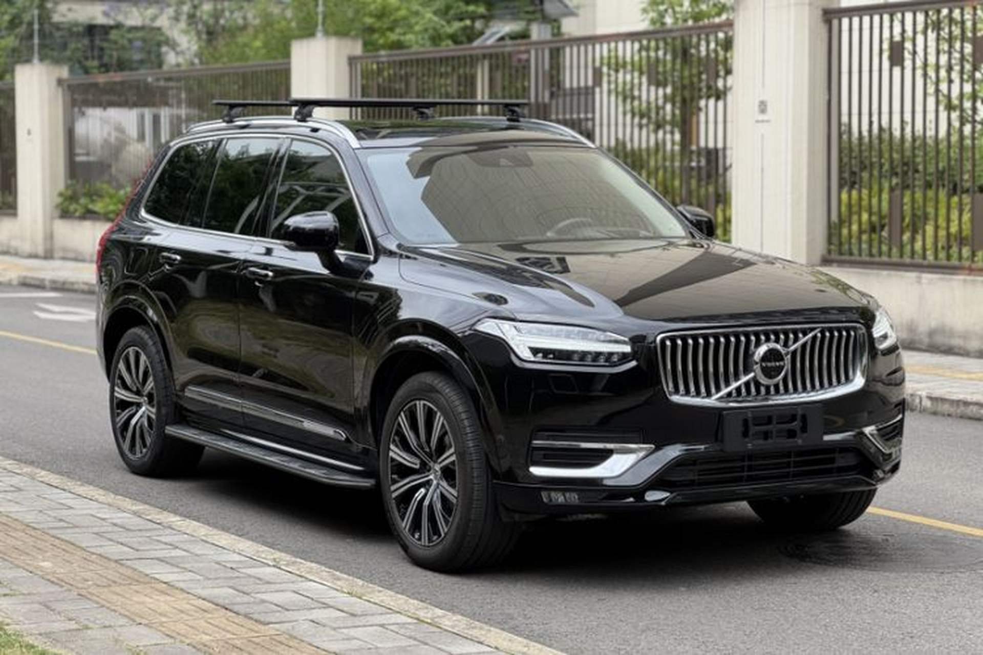 Used Volvo XC90 2020 T6 Zhiya Luxury 7-Seater Exterior 3