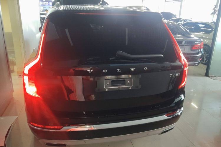Used Volvo XC90 2020 T6 Zhiyi Luxury 7-Seater Exterior 4