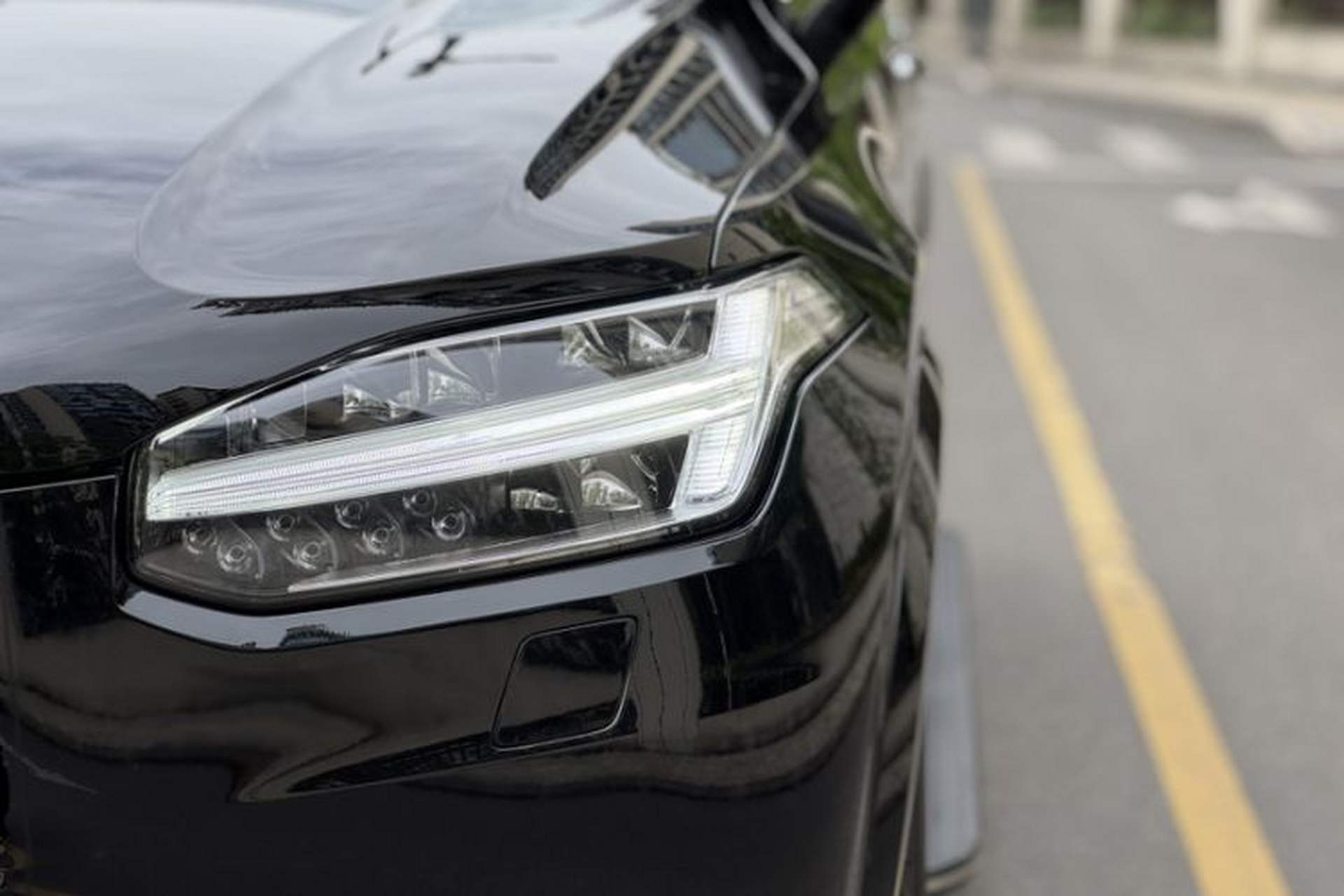 Used Volvo XC90 2020 T6 Zhiya Luxury 7-Seater Exterior 9