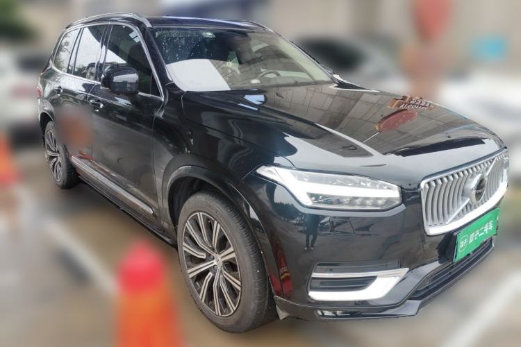 Used Volvo XC90 2020 T6 Zhiyi Luxury 7-Seater Front Right 45 Deg