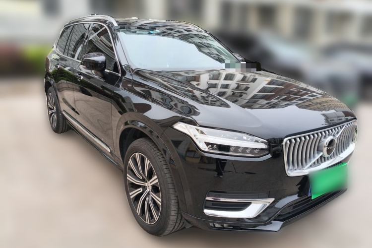 Used Volvo XC90 2020 T6 Zhiyi Luxury 7-Seater Front Right 45 Deg