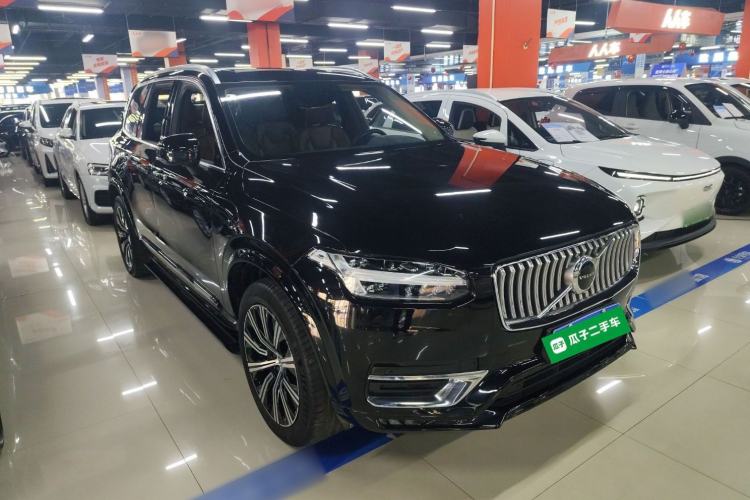 Used Volvo XC90 2020 T5 Smart Drive Luxury Edition 5 Seats Front Right 45 Deg