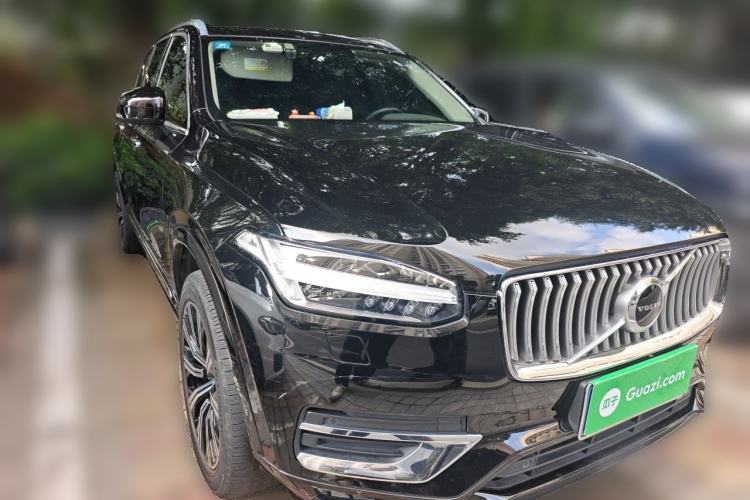 Used Volvo XC90 2020 Facelifted T6 Zhiyi Luxury 7-Seater Front Right 45 Deg