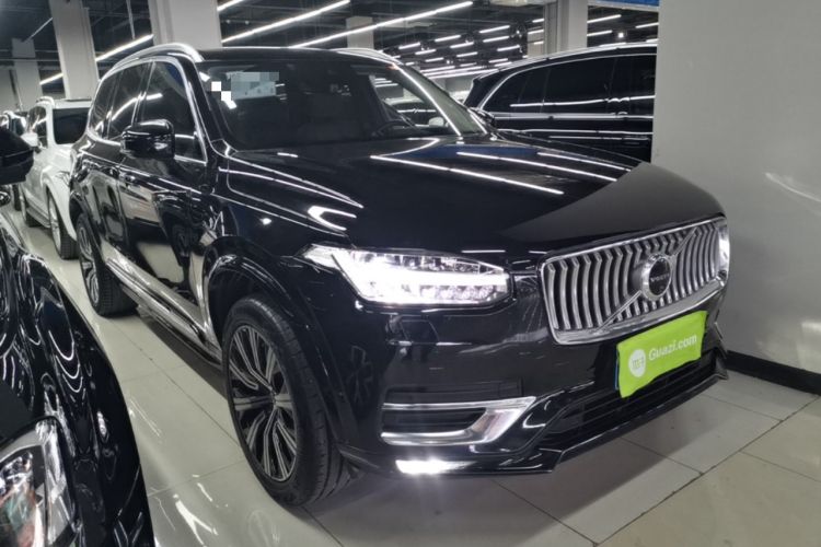 Used Volvo XC90 2020 T6 Zhiya Luxury 7-Seater Front Right 45 Deg