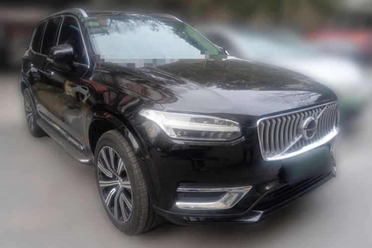 Used Volvo XC90 2020 T6 Zhiyi Luxury 7-Seater Front Right 45 Deg