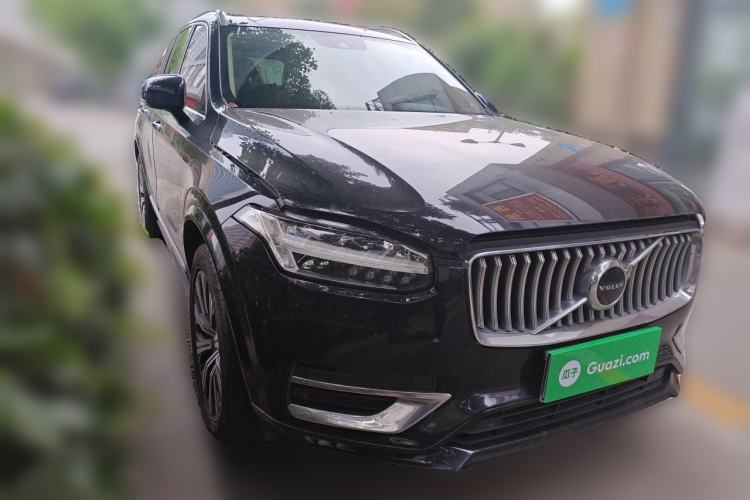 Used Volvo XC90 2020 T5 SmartDrive Luxury 7-Seater Front Right 45 Deg