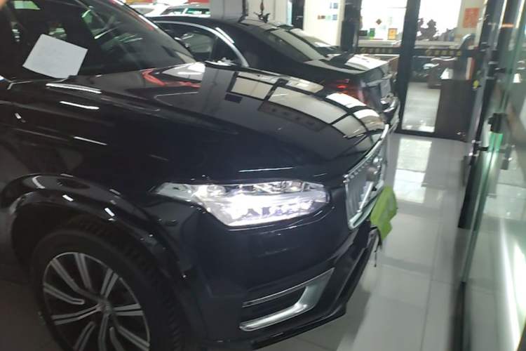 Used Volvo XC90 2020 Facelifted T6 Zhiyi Luxury 7-Seater Front
