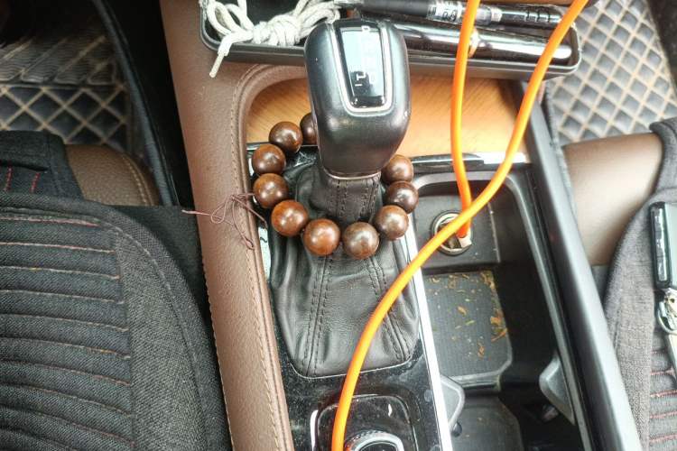 Used Volvo XC90 2020 T6 Zhiyi Luxury 7-Seater Gear Lever