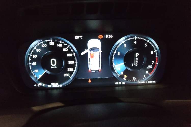 Used Volvo XC90 2020 T6 Zhiyi Luxury 7-Seater Instrument Cluster