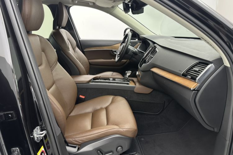 Used Volvo XC90 2020 Facelifted T6 Zhiyi Luxury 7-Seater Interior 3