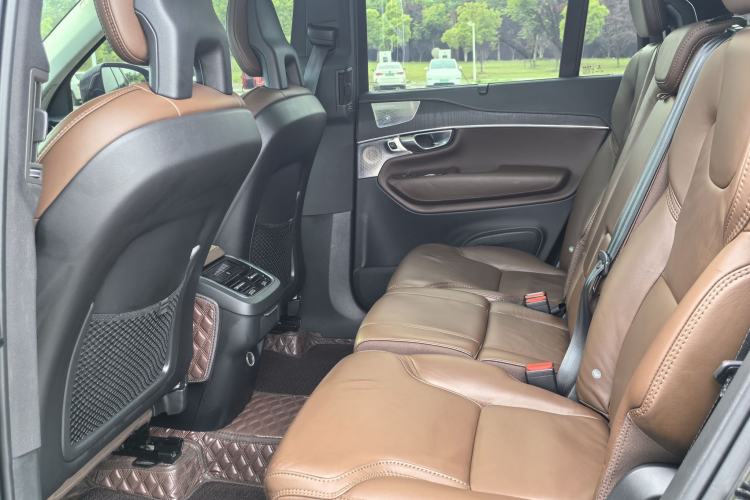 Used Volvo XC90 2020 Facelifted T6 Zhiya Luxury 7-Seater Interior 4