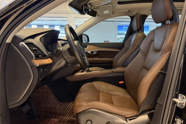 Used Volvo XC90 2020 T6 Zhiyi Luxury 7-Seater Interior 4