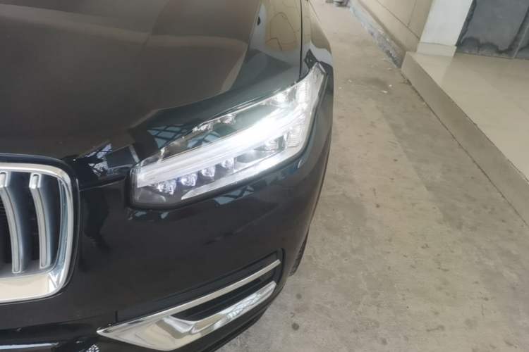 Used Volvo XC90 2020 T5 SmartDrive Luxury 7-Seater Left Front Headlight