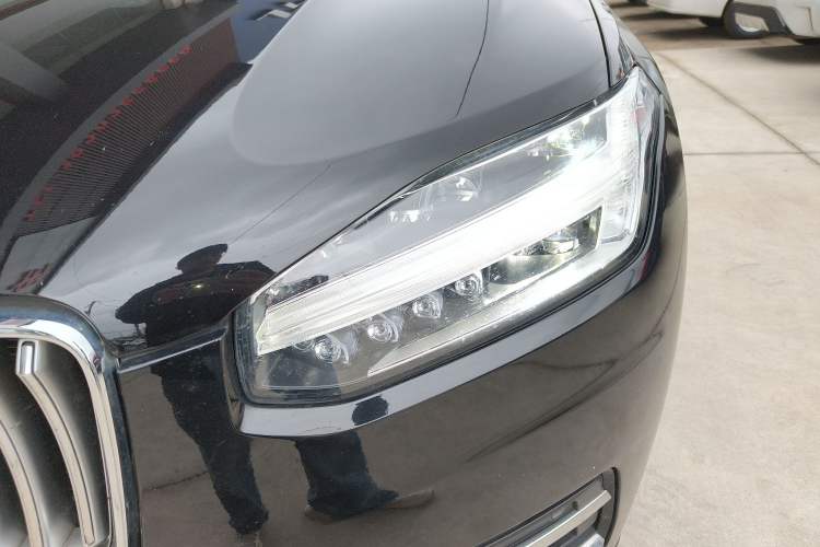 Used Volvo XC90 2020 T5 SmartDrive Luxury 7-Seater Left Front Headlight
