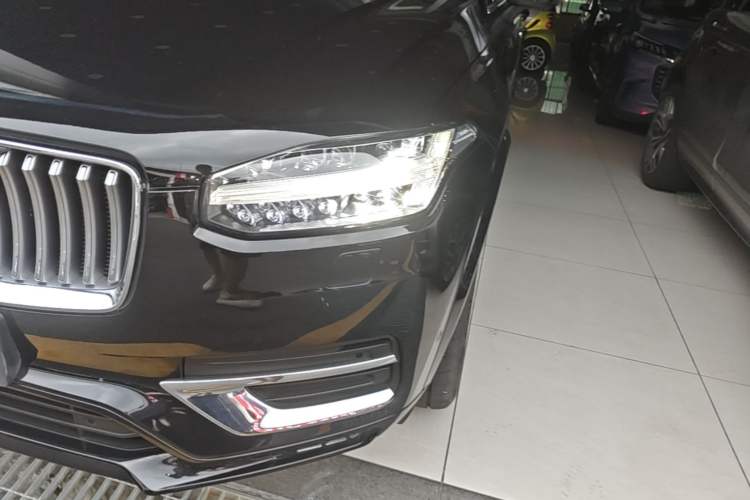 Used Volvo XC90 2020 Facelifted T6 Zhiya Luxury 7-Seater Left Front Headlight
