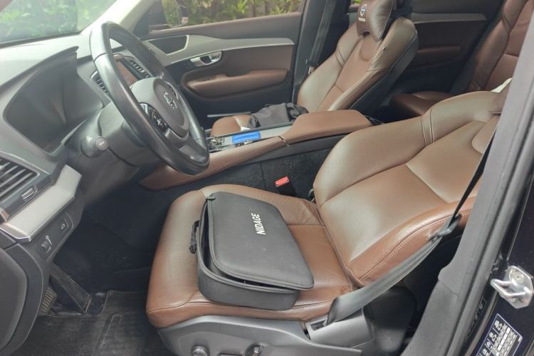 Used Volvo XC90 2020 T5 SmartDrive Luxury 7-Seater Left Front Seat