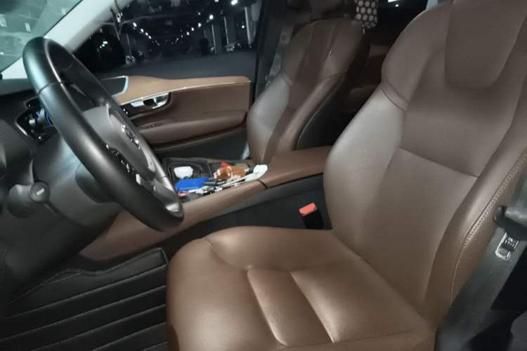 Used Volvo XC90 2020 T6 Zhiyi Luxury 7-Seater Left Front Seat