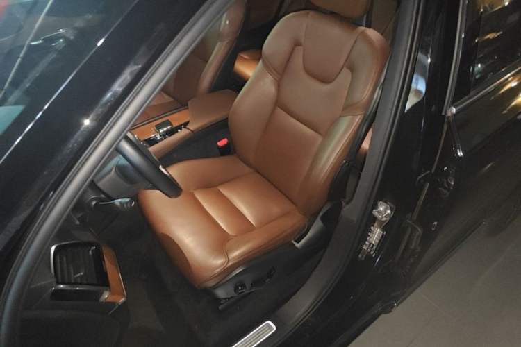 Used Volvo XC90 2020 Facelifted T6 Zhiyi Luxury 7-Seater Left Front Seat